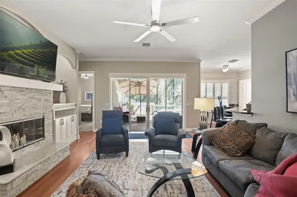 15828 CHESTNUT LN, Tavares, FL 32778