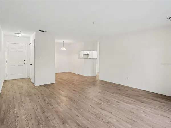 199 AFTON SQ #108, Altamonte Springs, FL 32714
