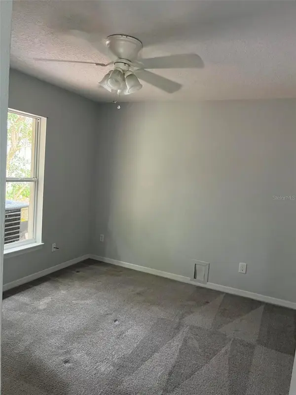 2833 HARDENBERGH LN, Eustis, FL 32726
