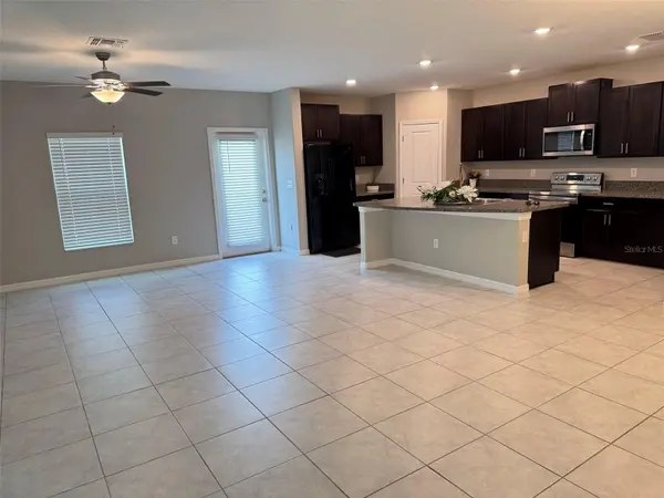 10220 HAPPY HEART AVE, Riverview, FL 33578