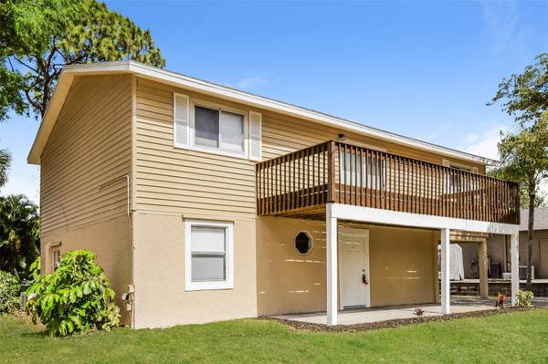 8181 ALBATROSS RD, Fort Myers, FL 33967