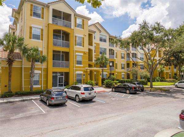 3314 ROBERT TRENT JONES DR #203, Orlando, FL 32835