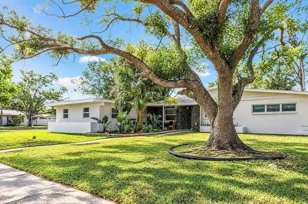 1057 CALUMET ST, Clearwater, FL 33755