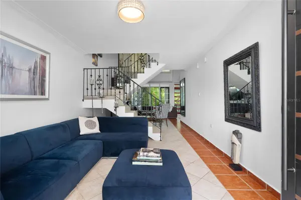 1 URB. EVERGREEN TOWN HOUSES, Vega Alta, PR 00692