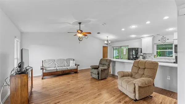 6137 WATERMAN LN, Lakeland, FL 33812