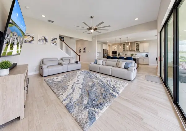 5379 EVERLONG DR, Apollo Beach, FL 33572