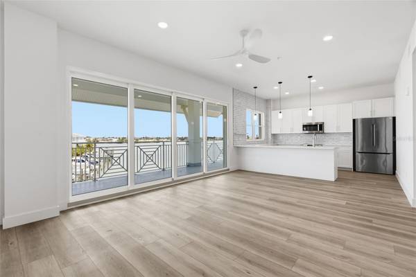 13655 GULF BLVD #302, Madeira Beach, FL, 33708 photo 9