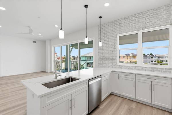 13655 GULF BLVD #302, Madeira Beach, FL, 33708 photo 14