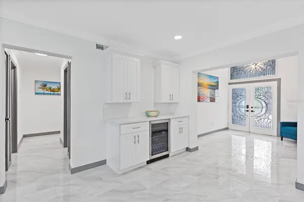 166 BAYSIDE DR, Clearwater, FL 33767