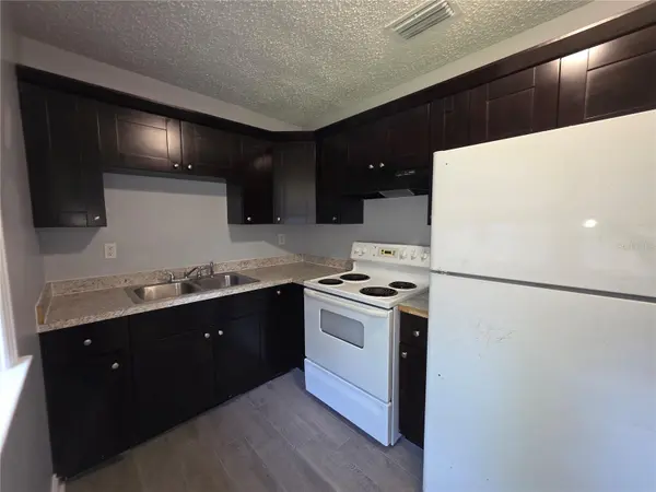 5164 ALPHA AVE, Jacksonville, FL 32205