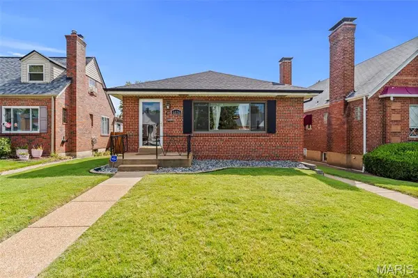 6036 Lansdowne AVE, St Louis, MO 63109