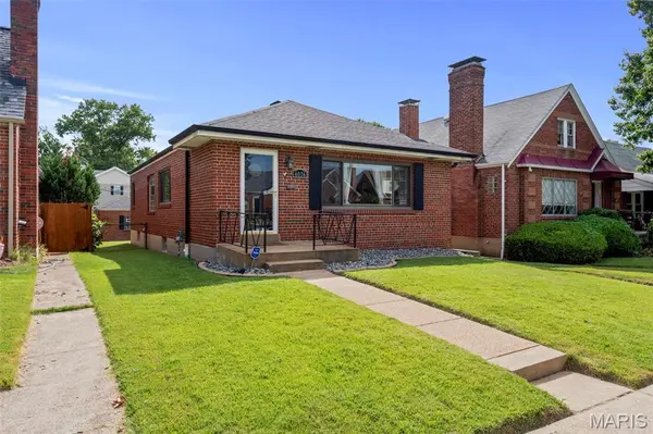 6036 Lansdowne AVE, St Louis, MO 63109