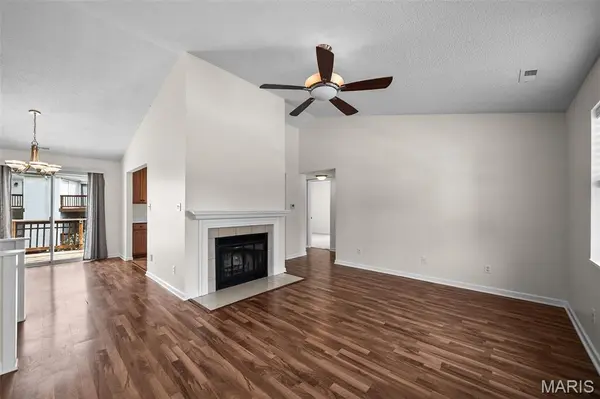1614 Thrush TER, St Louis, MO 63144