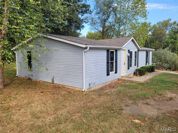 161 Madison Rene AVE, Moscow Mills, MO 63362