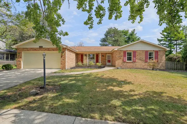 2118 Bristol RD, Champaign, IL 61821