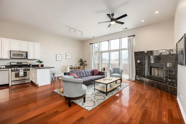 1395 N MILWAUKEE AVE #3E, Chicago, IL 60622