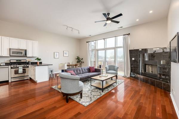 1395 N MILWAUKEE AVE #3E, Chicago, IL 60622