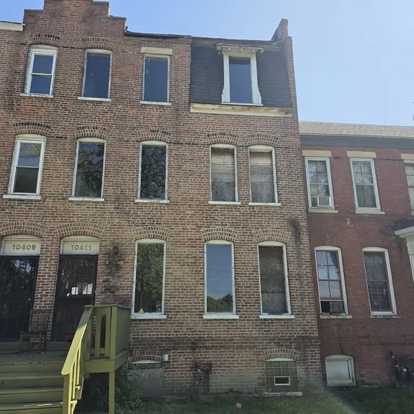 10411 S Corliss AVE, Chicago, IL 60628