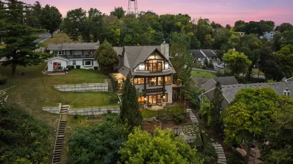 432 E Lake ST, Waconia, MN 55387
