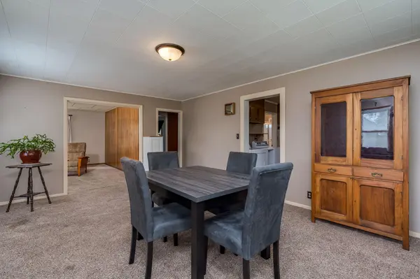 106 W South ST, Janesville, MN 56048