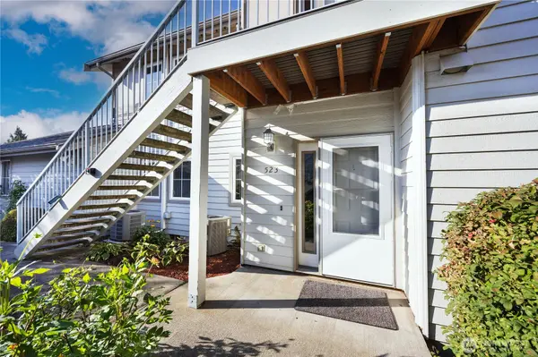 523 W Kellogg RD, Bellingham, WA 98226