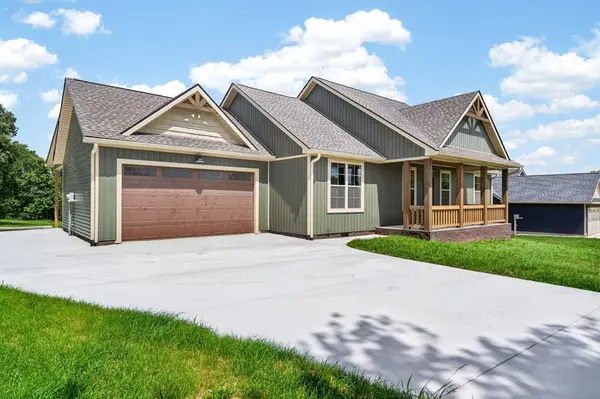 2340 Bowser Rd, Cookeville, TN 38506