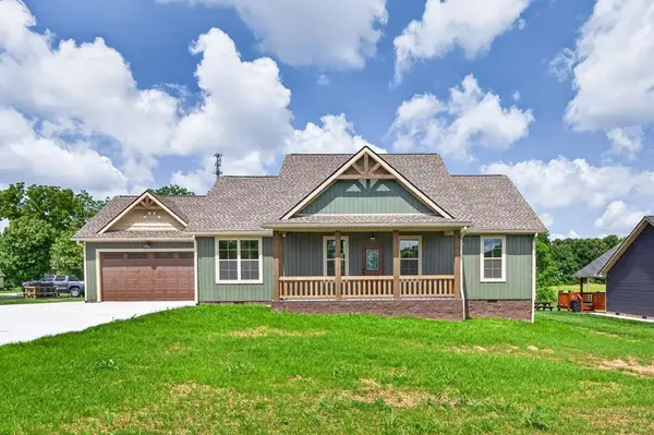 2340 Bowser Rd, Cookeville, TN 38506