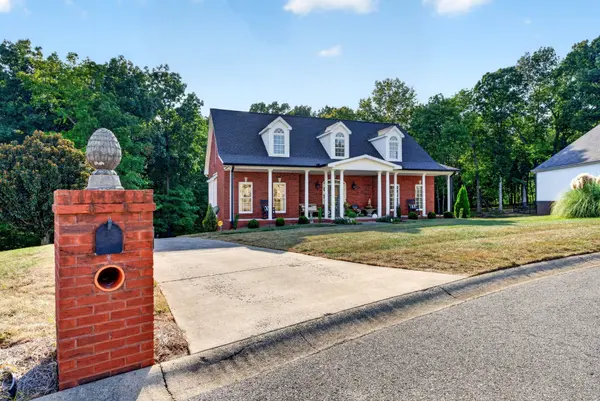 942 S Ridge Trl, Clarksville, TN 37043