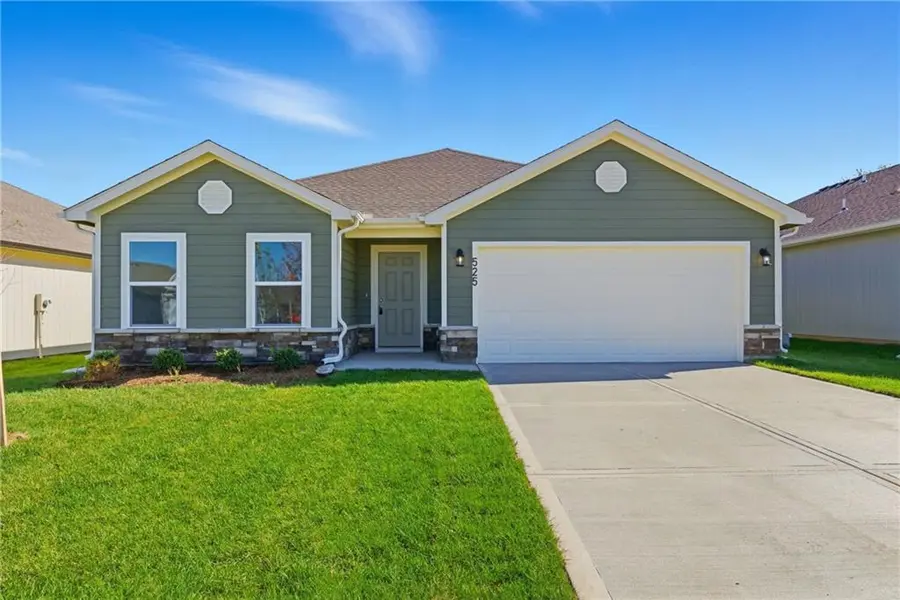 837 N Buckeye ST, Gardner, KS 66030