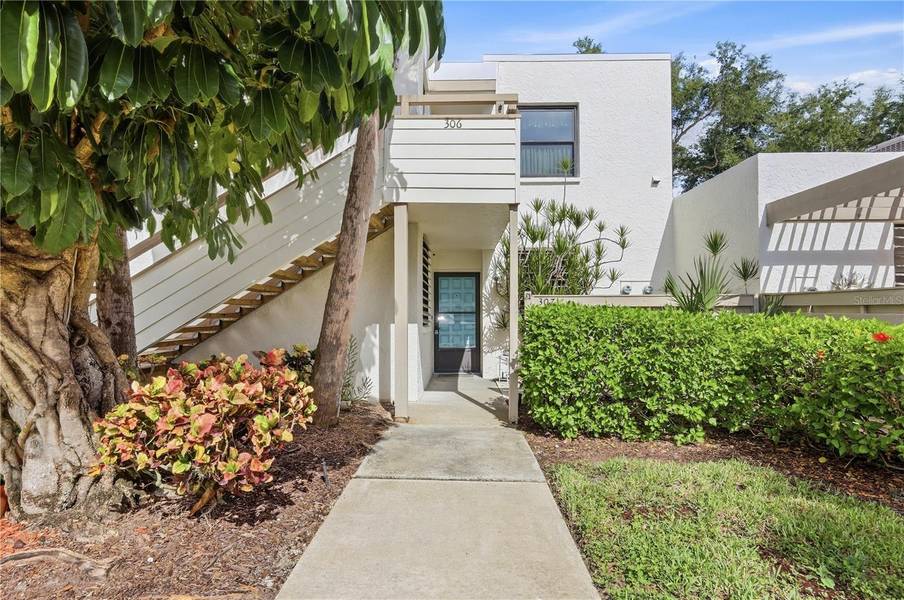 307 TIMBERLAKE DR #307, Bradenton, FL 34210
