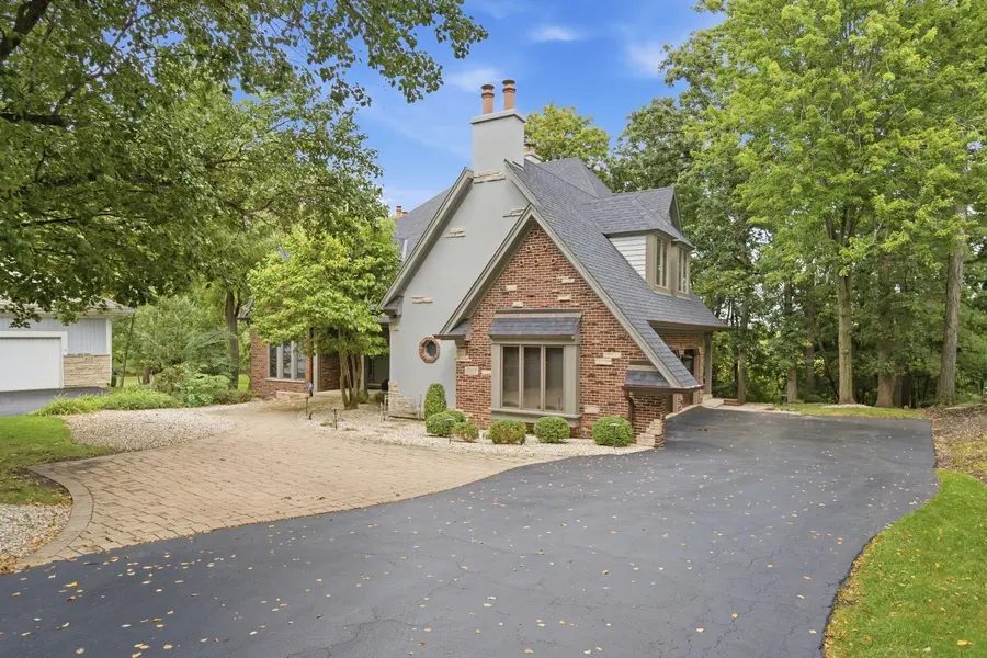 2015 N Northumberland PASS, Palatine, IL 60074