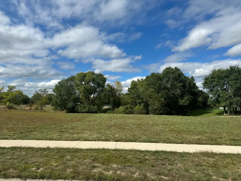 29 Meadow LN, Cold Spring, MN 56320