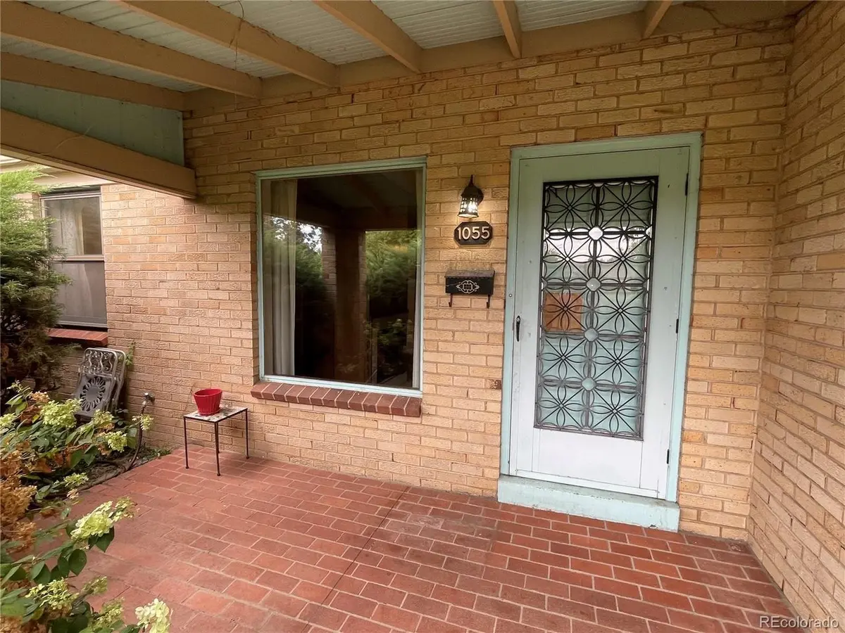 1055 Krameria, Denver, CO 80220