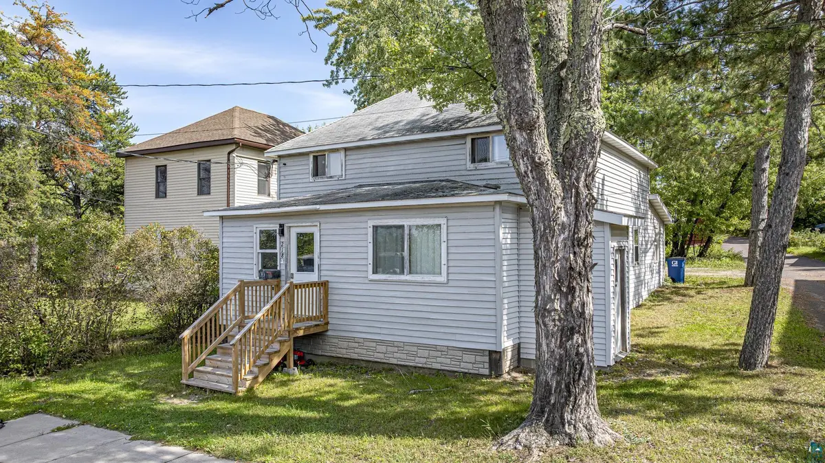 218 N 1st Ave, Ely, MN 55731