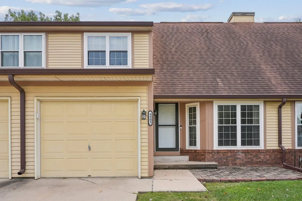 4803 Ponderosa DR, Waterloo, IA 50701