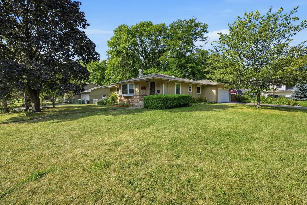 4549 Nevada AVE N, New Hope, MN 55428