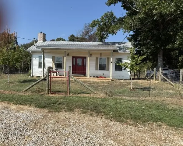 2080 Hunter Rd, Lewisburg, TN 37091