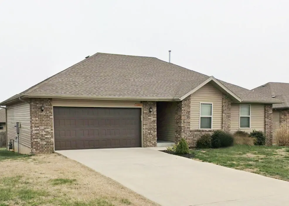 1360 S Marseilles AVE, Republic, MO 65738