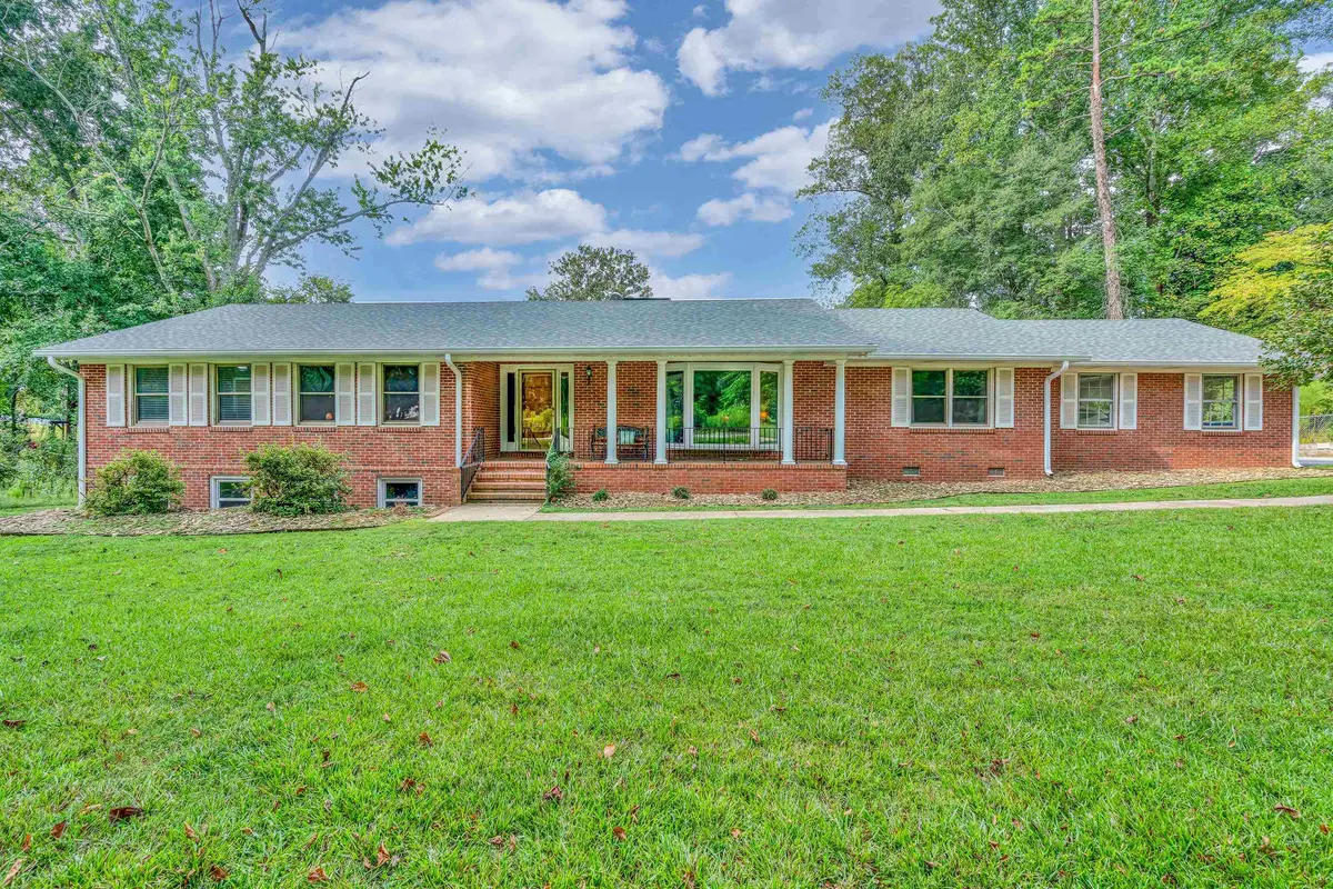 520 Perrin DR, Spartanburg, SC 29307