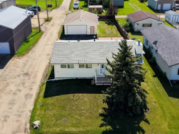 3 2 AVE SW, Falher, AB T0H 1M0
