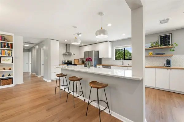 8805 Leisure DR, Austin, TX 78754
