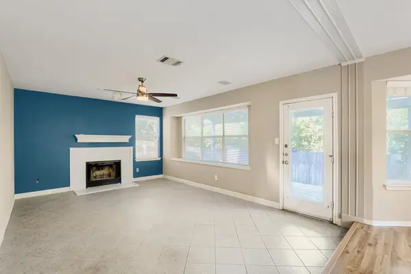 17204 Village Glen RD, Pflugerville, TX 78660