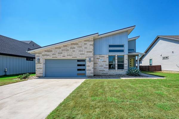 308 Charli CIR, Liberty Hill, TX 78642