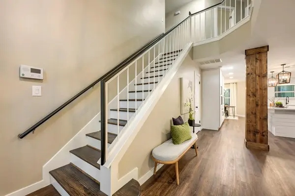 13104 Tilder DR, Austin, TX 78729