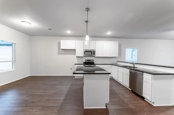 224 Villars DR, Salado, TX 76571
