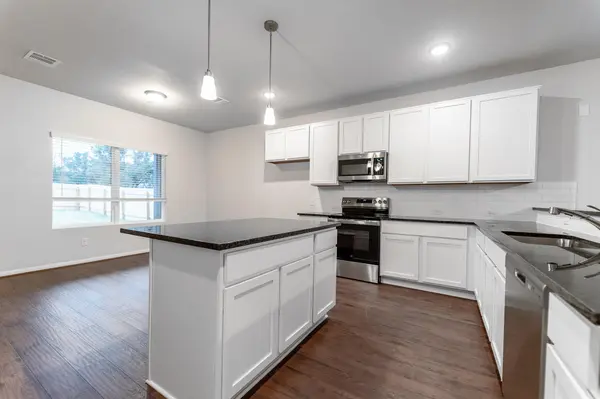 224 Villars DR, Salado, TX 76571