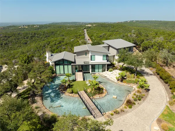 8209 Two Coves DR, Austin, TX 78730