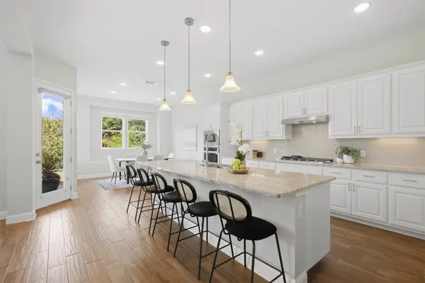 5208 Mandevilla DR, Austin, TX 78739
