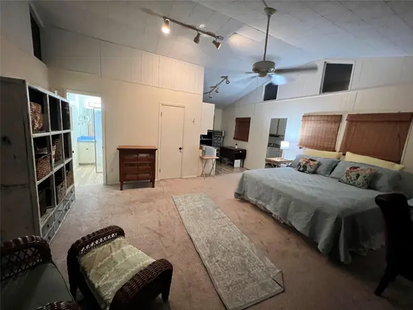 16142 Spring Branch TRL #B, Austin, TX 78734