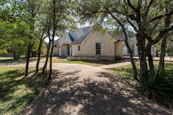 285 W Overlook Mountain RD, Buda, TX 78610